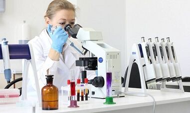 Welche Tests werden für Parasiten übergeben